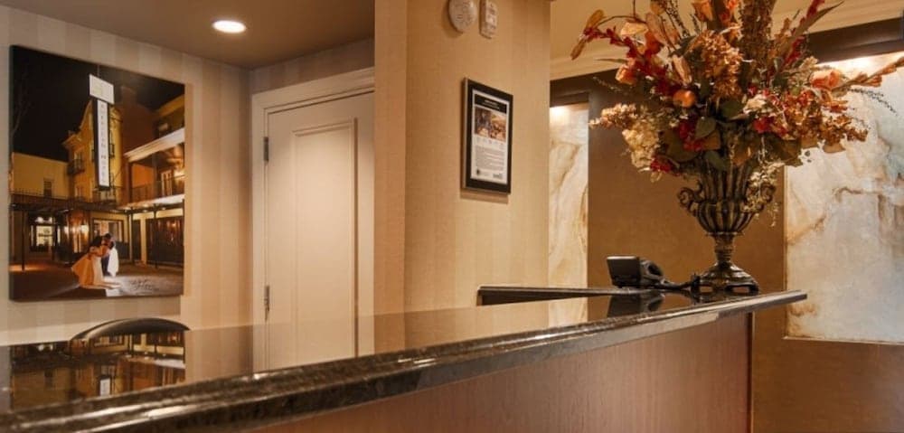 American Hotel interior in Freehold, NJ — gallery photo 2