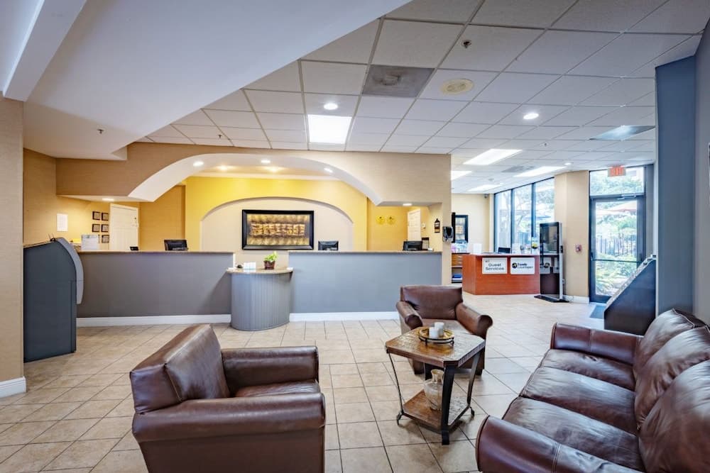 Premium Condos near Universal Studios interior in Orlando, FL — gallery photo 2