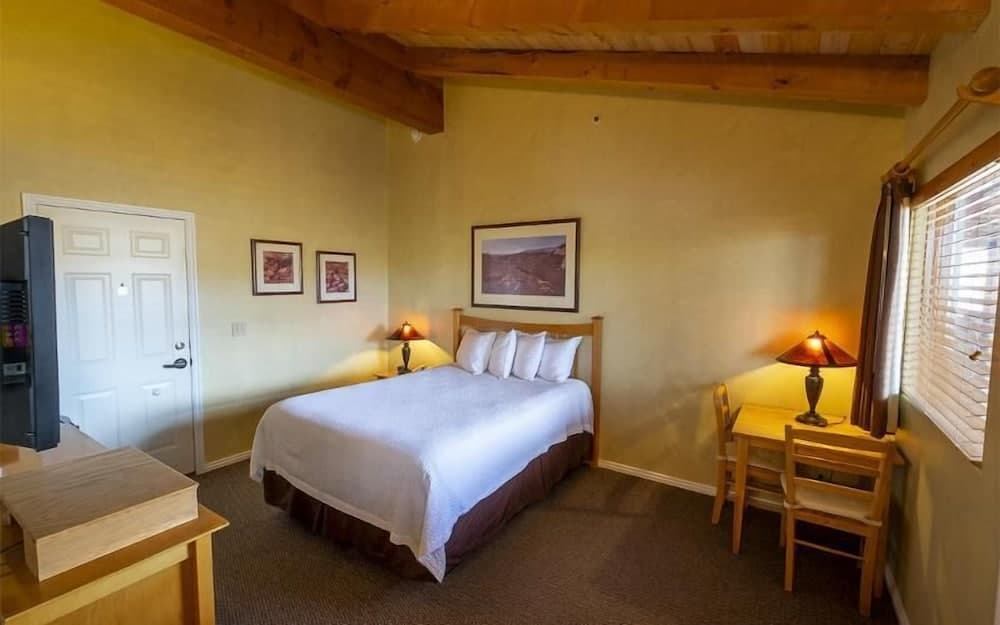 Boulder Mountain Lodge featured exterior or lobby in Boulder, UT — similar hotel