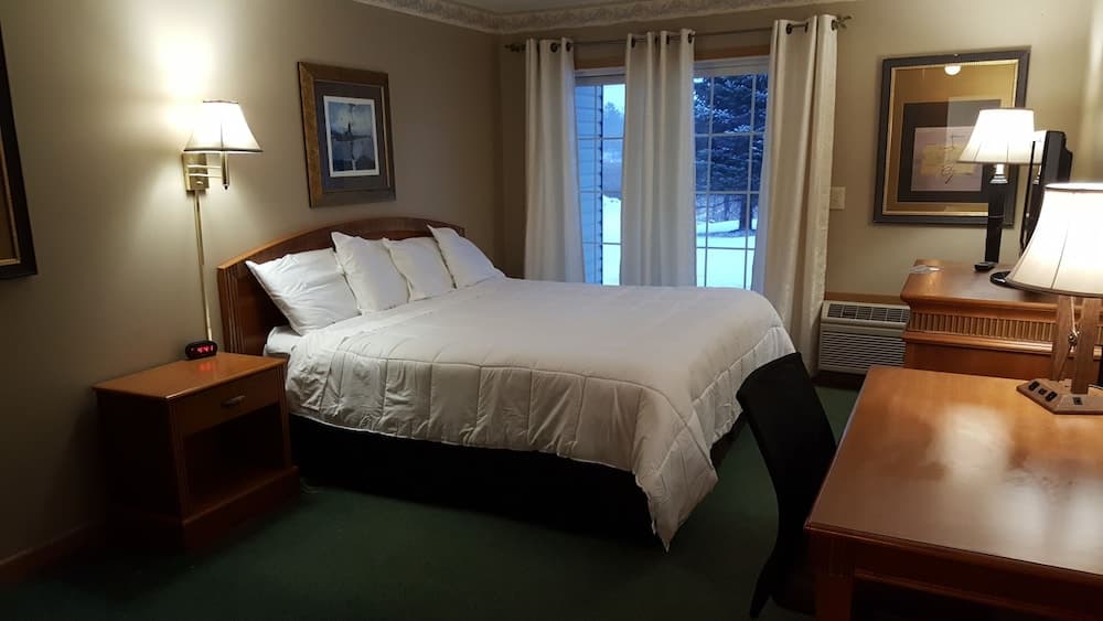 Amerivu Inn And Suites New Richmond gallery photo in New Richmond, WI — image 18