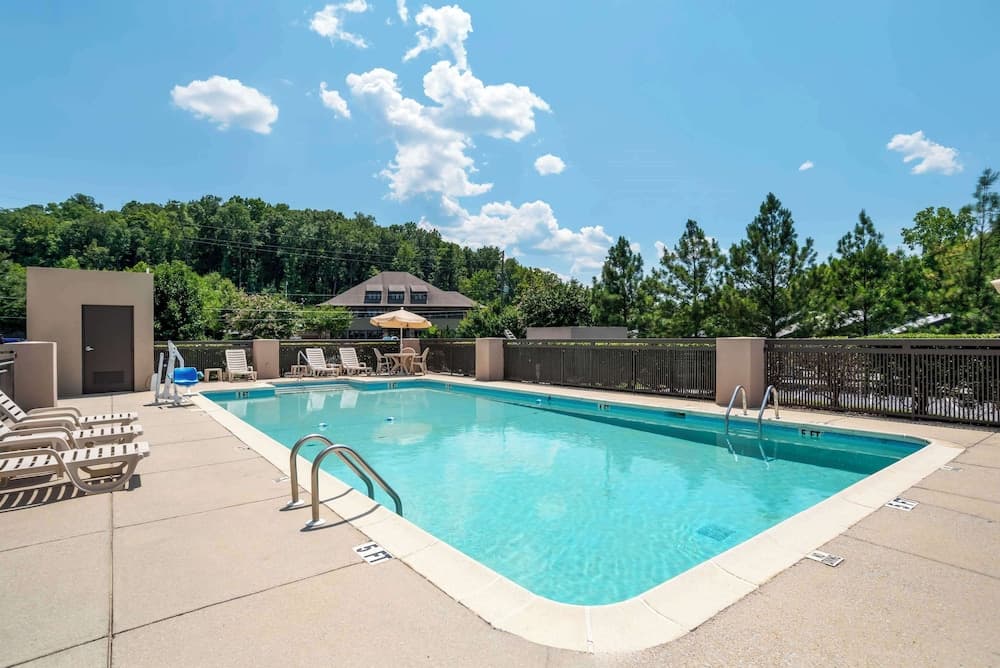Best Western Plus Oak Mountain Inn featured exterior or lobby in Pelham, AL — similar hotel