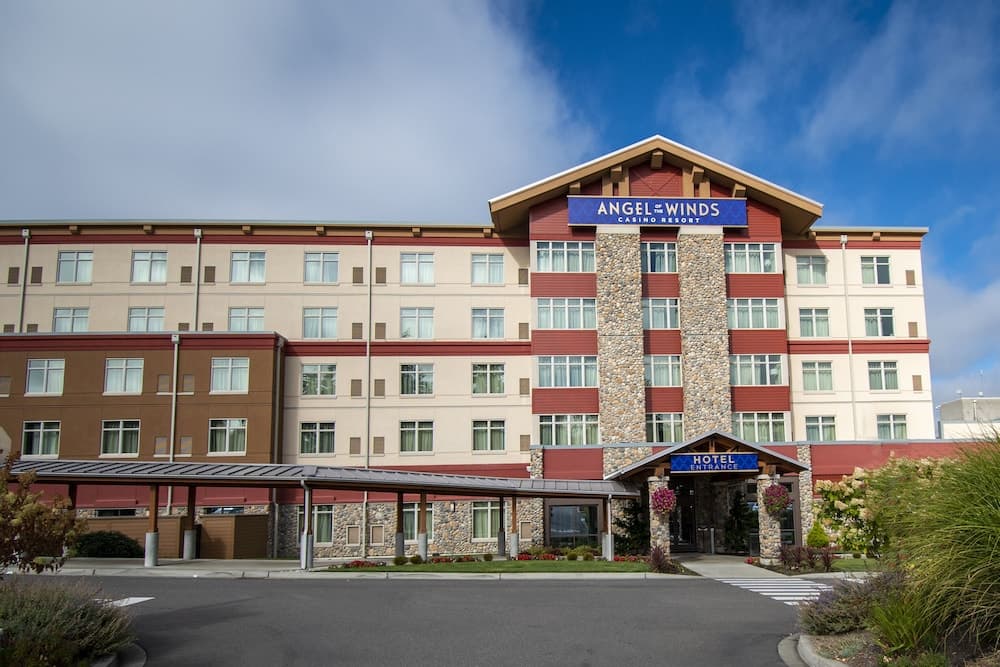 Angel Of The Winds Casino Resort — hotel in Arlington, Washington