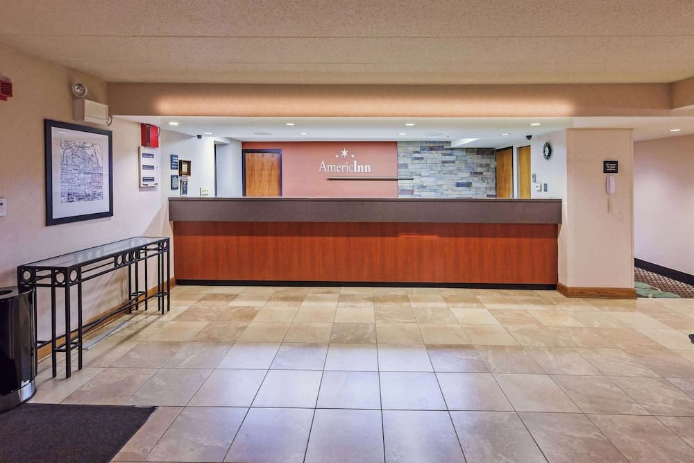 AmericInn by Wyndham Omaha interior in Omaha, NE — gallery photo 2