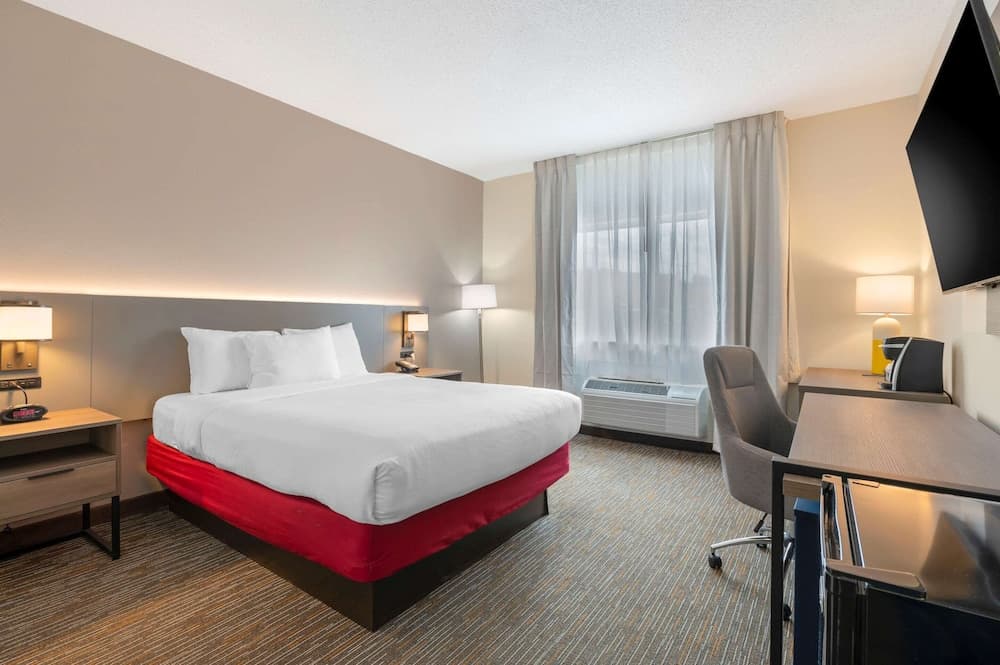 Comfort Inn & Suites Zanesville City Center gallery photo in Zanesville, OH — image 27