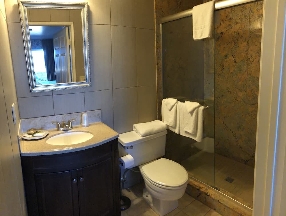 Inn On The Beach gallery photo in Ventura, CA — image 24