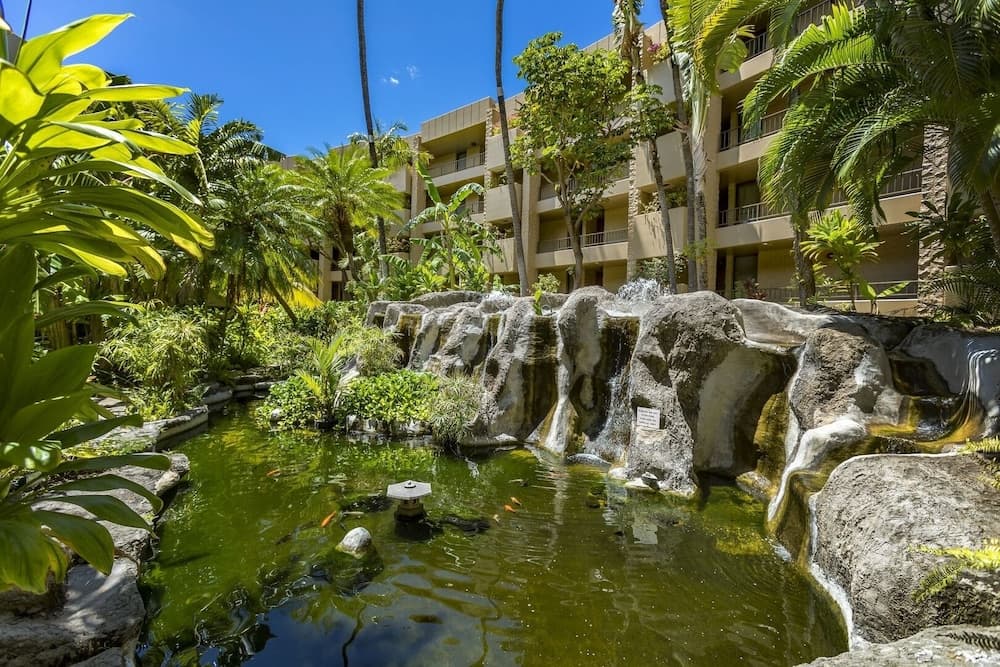 Paki Maui 103 featured exterior or lobby in Lahaina, HI — similar hotel