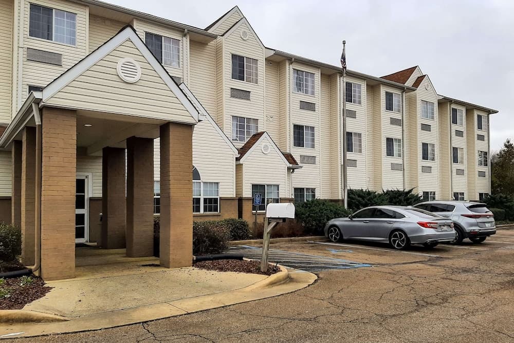 Starkville Inn & Suites featured exterior or lobby in Starkville, MS — similar hotel