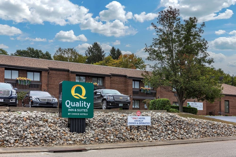 Quality Inn & Suites Zanesville City Center featured exterior or lobby in Zanesville, OH — similar hotel