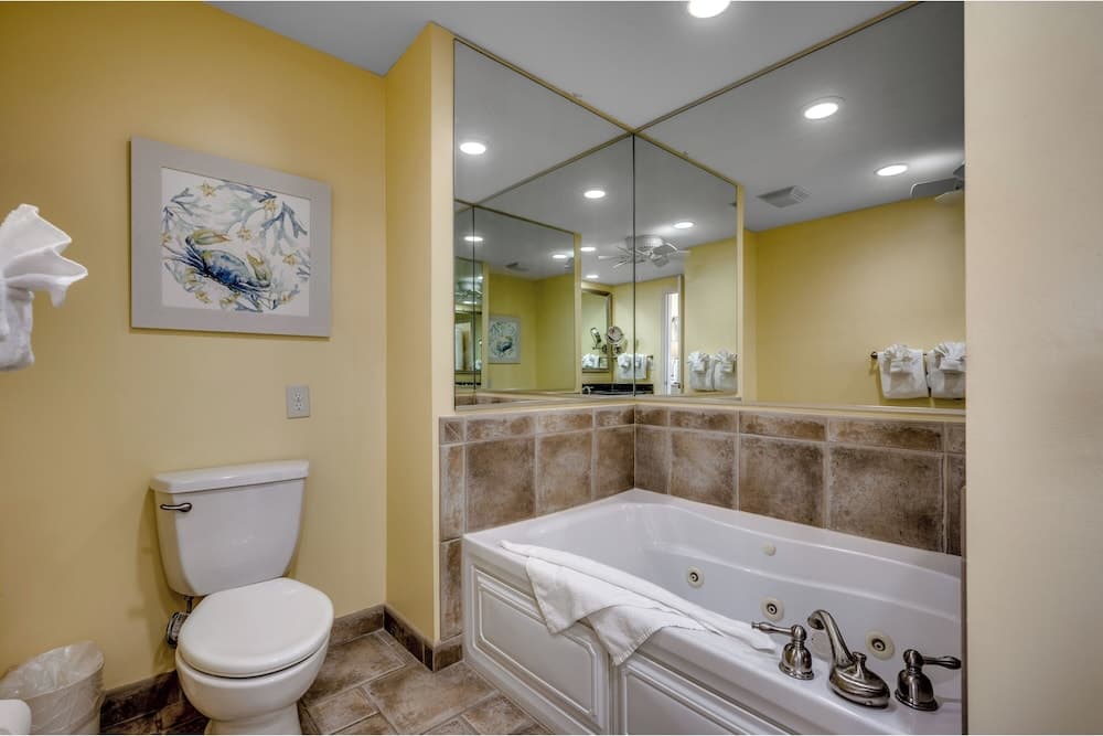 North Beach Resort & Villas gallery photo in North Myrtle Beach, SC — image 122