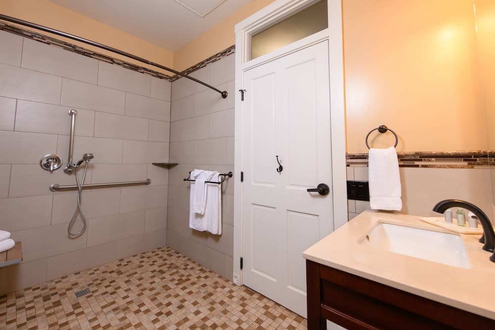 The Horton Grand, Downtown/Gaslamp Quarter property views in San Diego, CA — gallery photo 3
