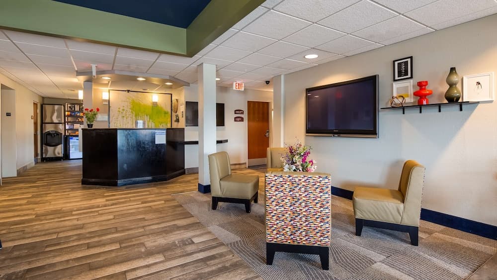 Best Western Nittany Inn Milroy property views in Reedsville, PA — gallery photo 3