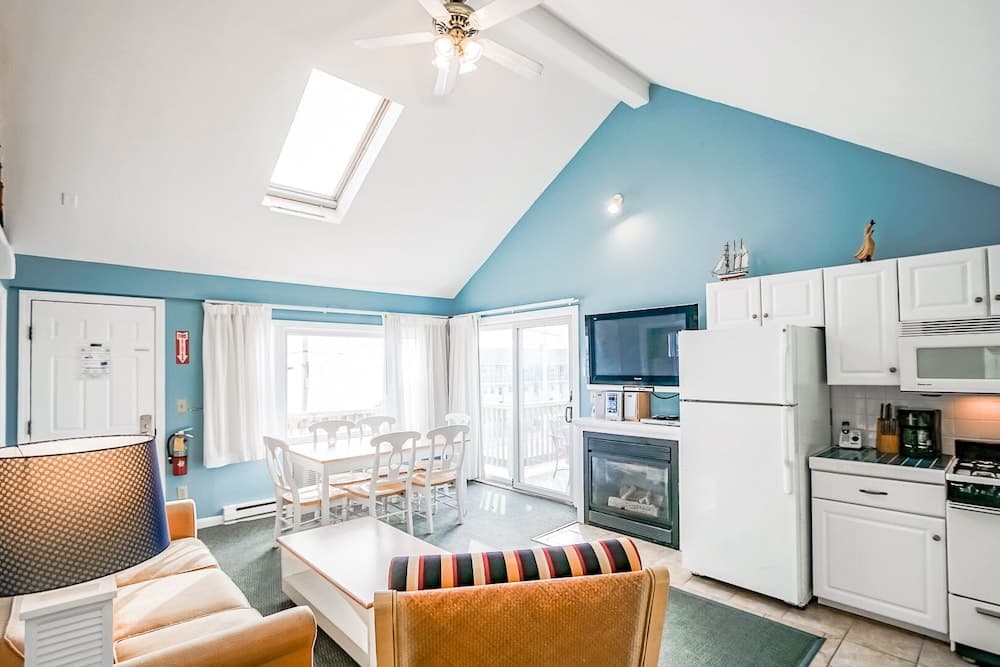 Seawinds II property views in Dennis Port, MA — gallery photo 3