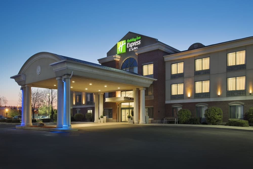 Kalamazoo Hotel and Suites gallery photo in Kalamazoo, MI — image 11