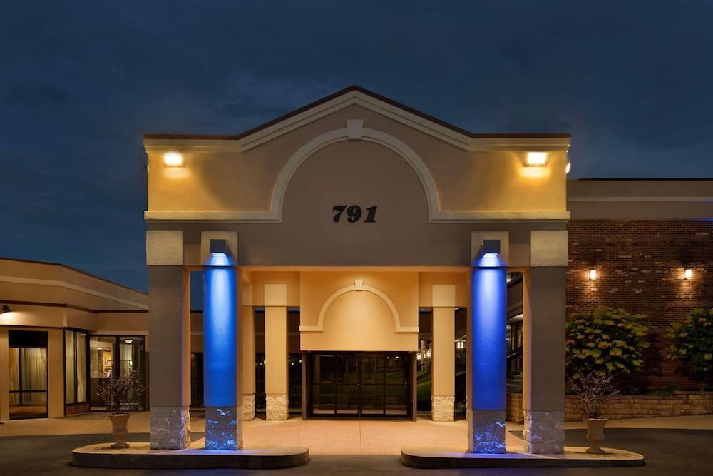 Baymont by Wyndham Culpeper — hotel in Culpeper, Virginia