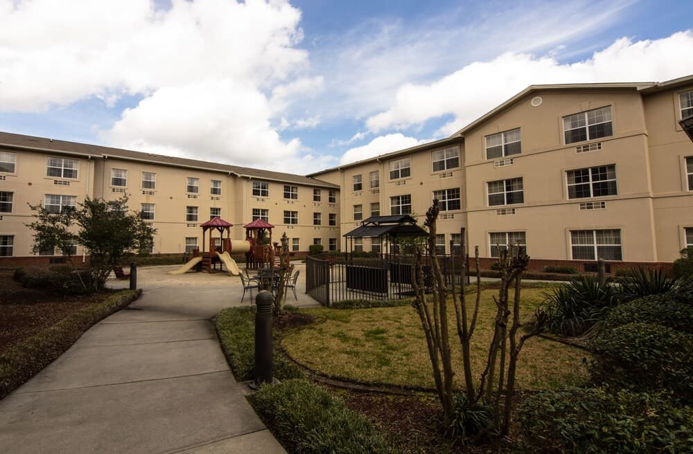 Landmark Inn Fort Liberty featured exterior or lobby in Fayetteville, NC — similar hotel