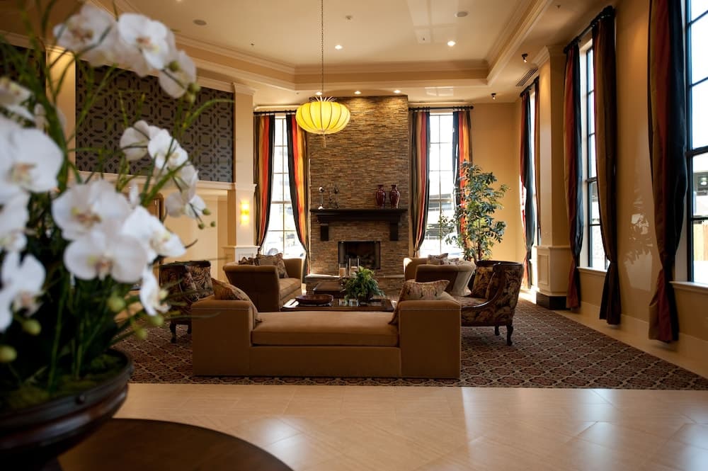Grand Hotel at Bridgeport gallery photo in Tigard, OR — image 13