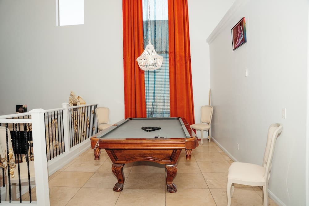 Large Family Home Near Phoenix gallery photo in Buckeye, AZ — image 21