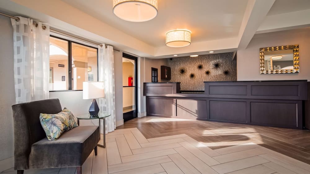 Best Western Los Alamitos Inn & Suites property views in Los Alamitos, CA — gallery photo 3