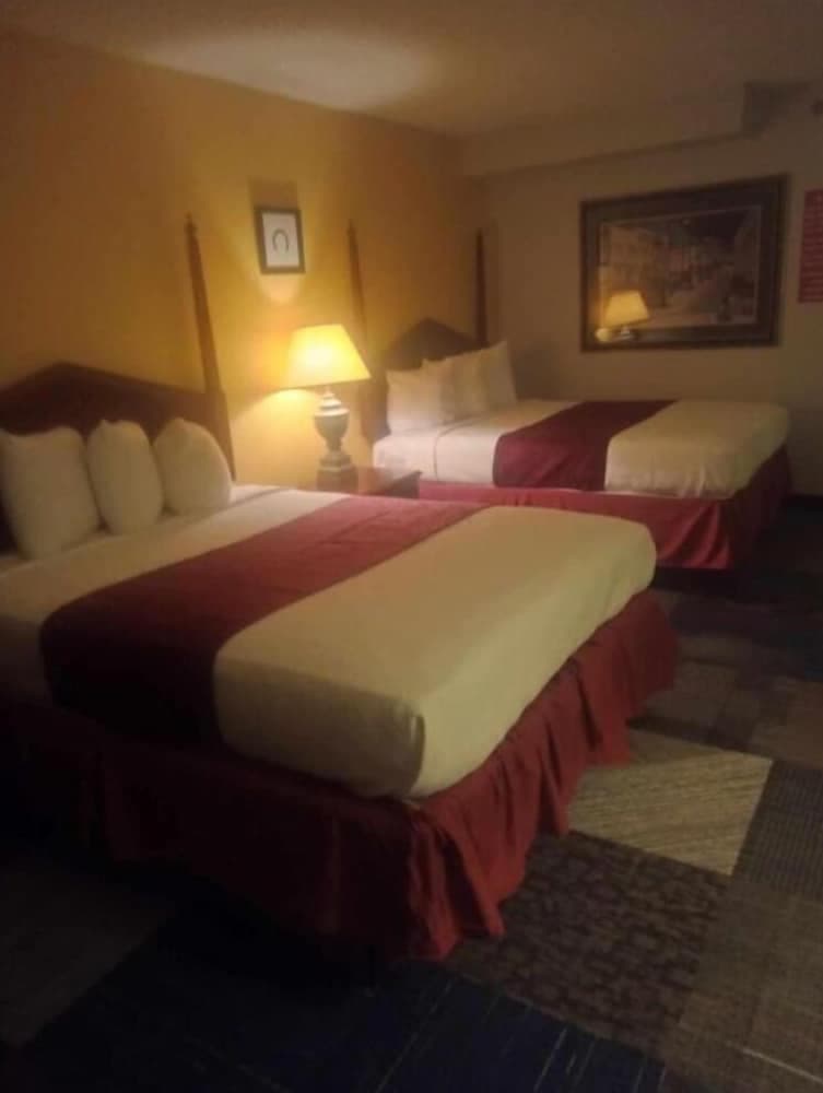 Signature Hotel property views in Jackson, MS — gallery photo 3