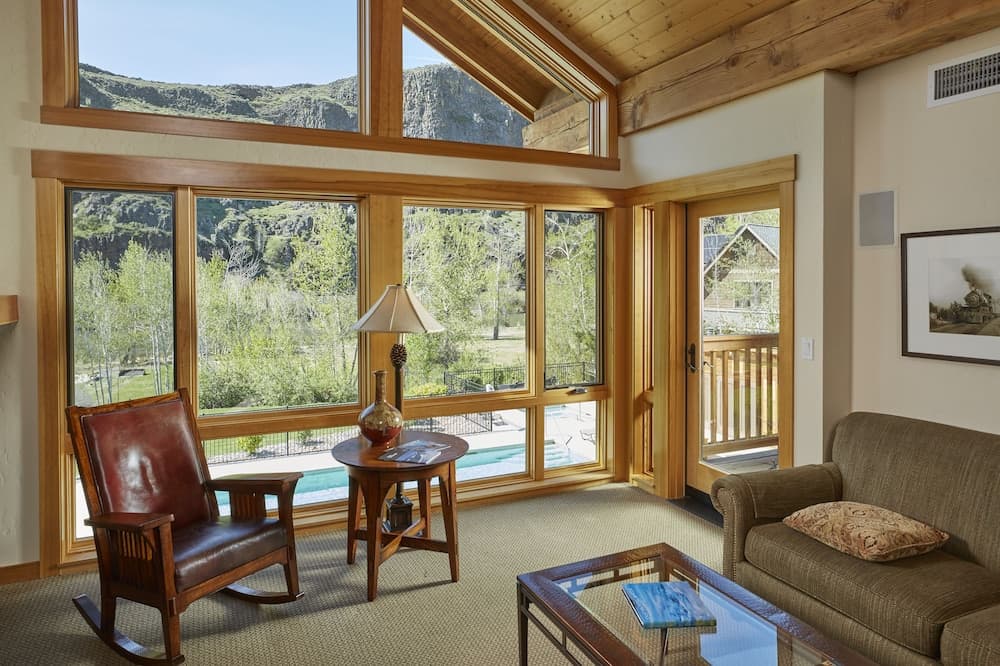 The Lodge at Canyon River Ranch interior in Yakima, WA — gallery photo 2