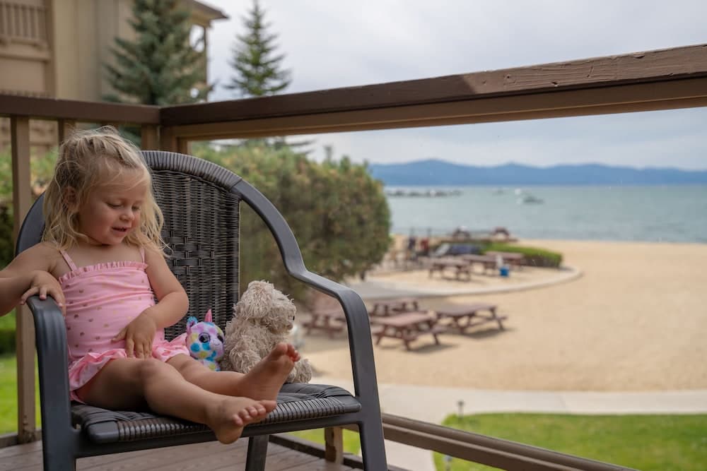 Tahoe Lakeshore Lodge & Spa interior in South Lake Tahoe, CA — gallery photo 2