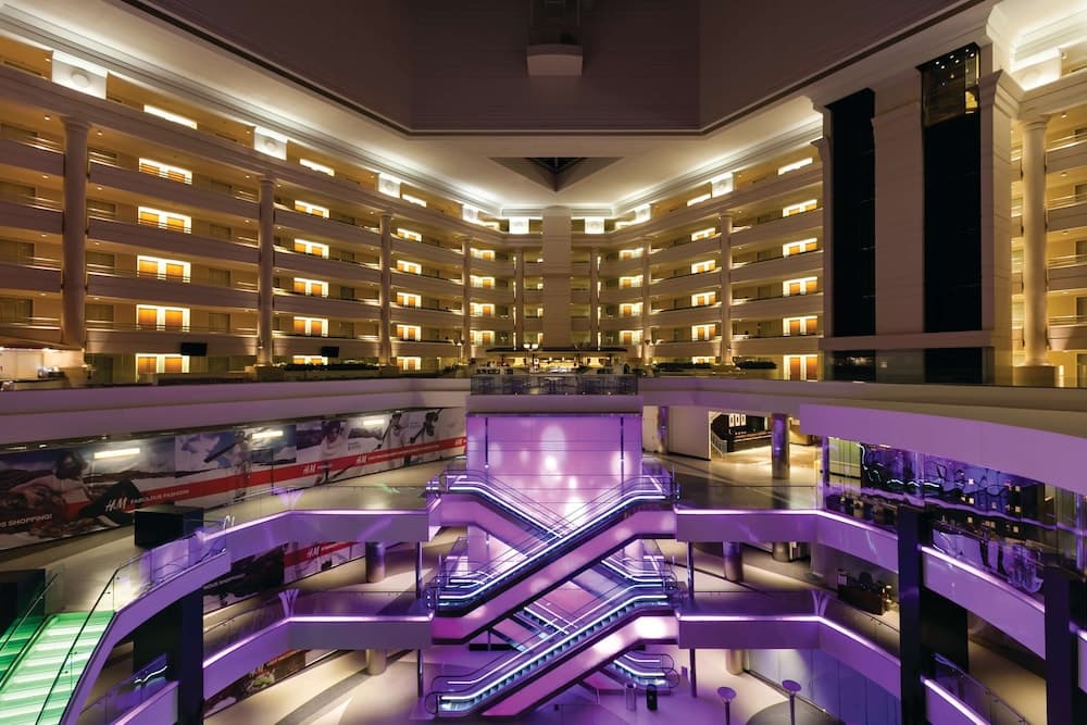 Embassy Suites by Hilton Washington DC Chevy Chase Pavilion interior in Washington, DC — gallery photo 2