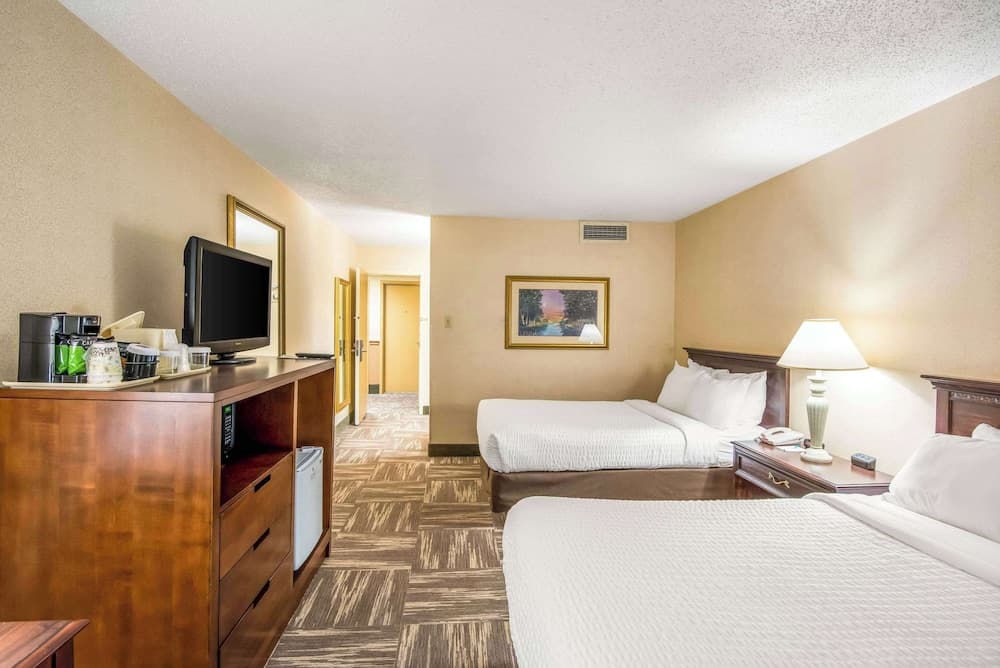 Clarion Inn Grand Junction gallery photo in Grand Junction, CO — image 33