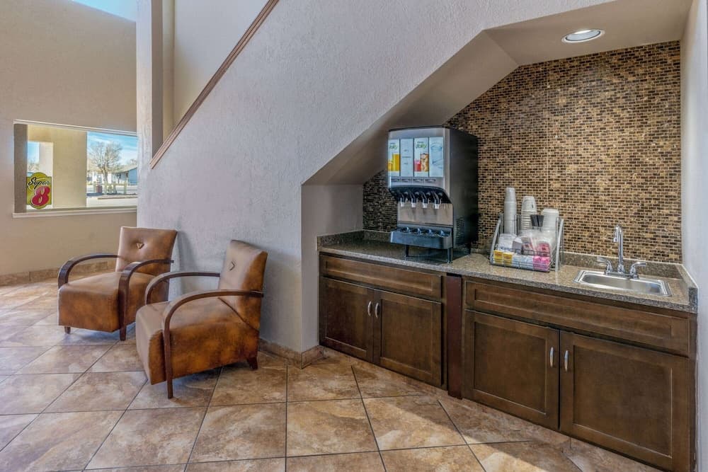Super 8 by Wyndham Clayton property views in Clayton, NM — gallery photo 3