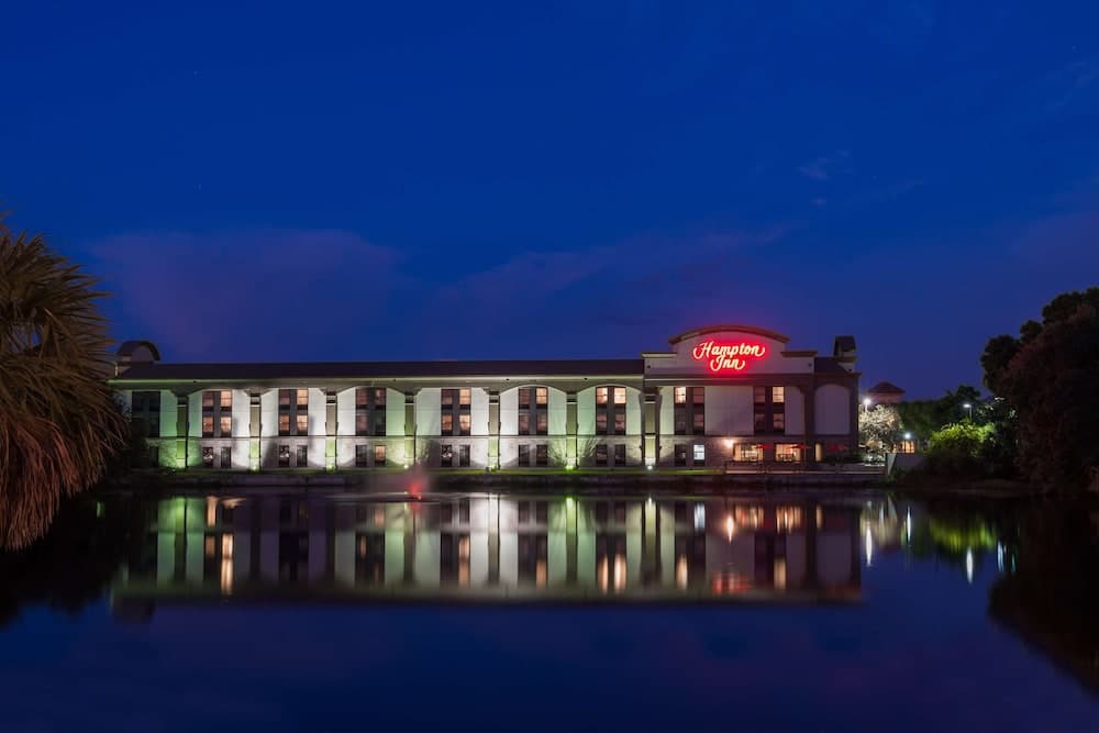 Hampton Inn Bonita Springs/Naples-North gallery photo in Bonita Springs, FL — image 12
