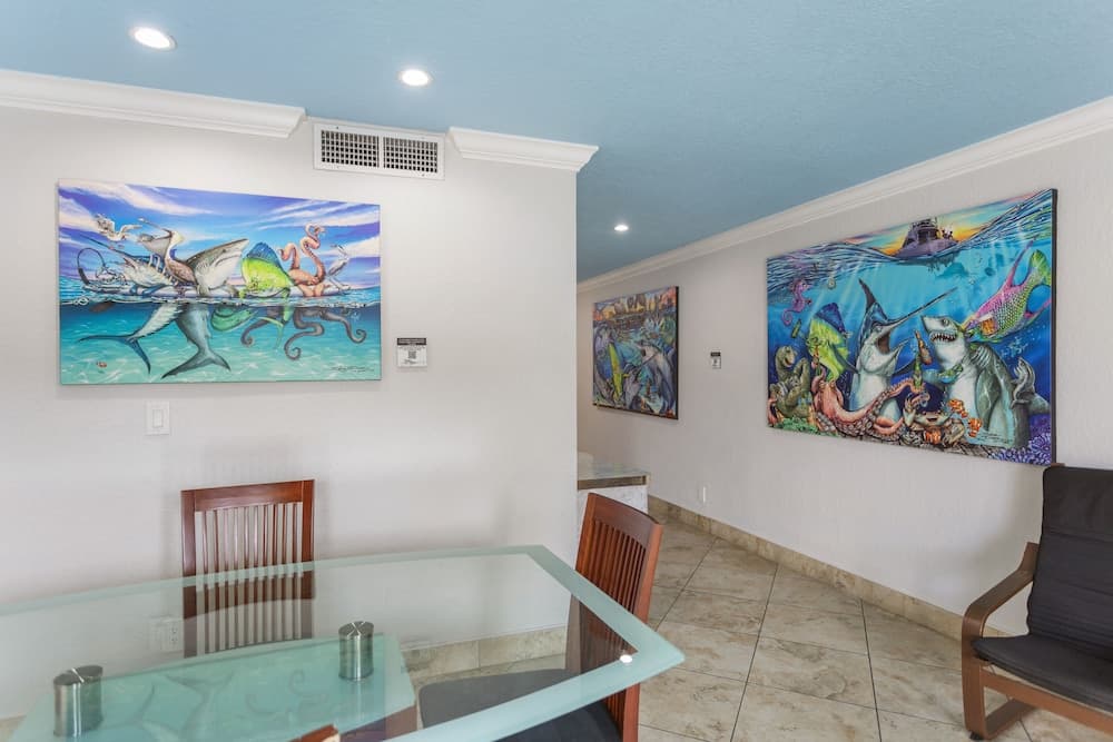 Bay Palms Waterfront Resort - Hotel and Marina property views in St. Pete Beach, FL — gallery photo 3