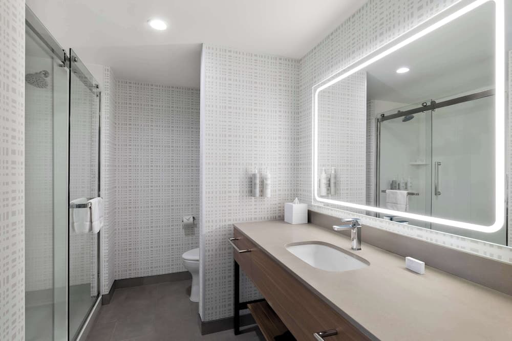 Hampton Inn & Suites Corona, Ca gallery photo in Corona, CA — image 49