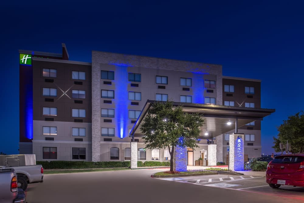 Holiday Inn Express Hotel & Suites Mesquite by IHG gallery photo in Mesquite, TX — image 17