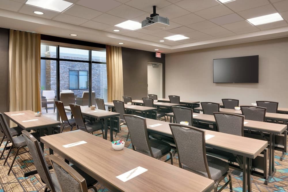 Residence Inn by Marriott Phoenix West/Avondale gallery photo in Avondale, AZ — image 39