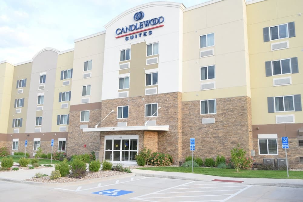 Candlewood Suites Kansas City - Independence by IHG featured exterior or lobby in Independence, MO — similar hotel