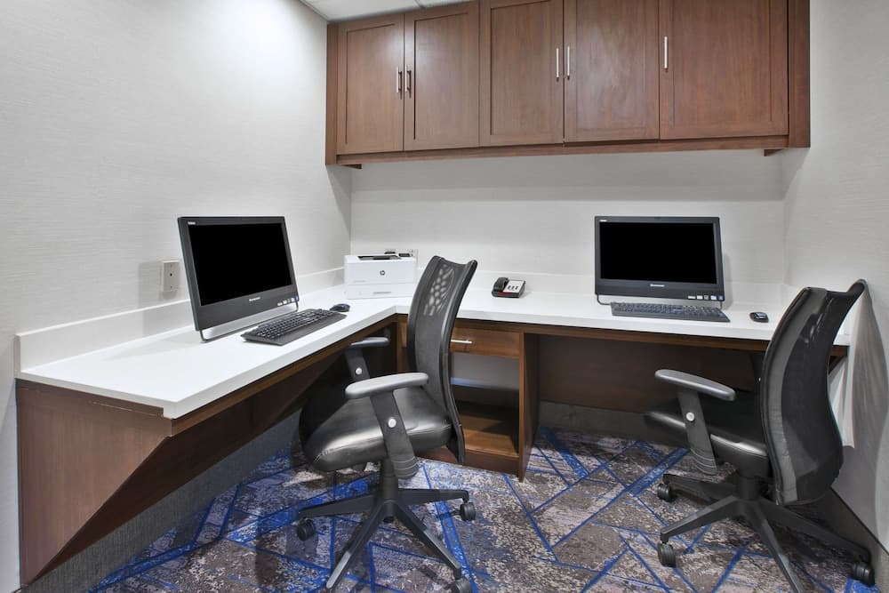 Hampton Inn & Suites Springboro/Dayton Area South gallery photo in Springboro, OH — image 38