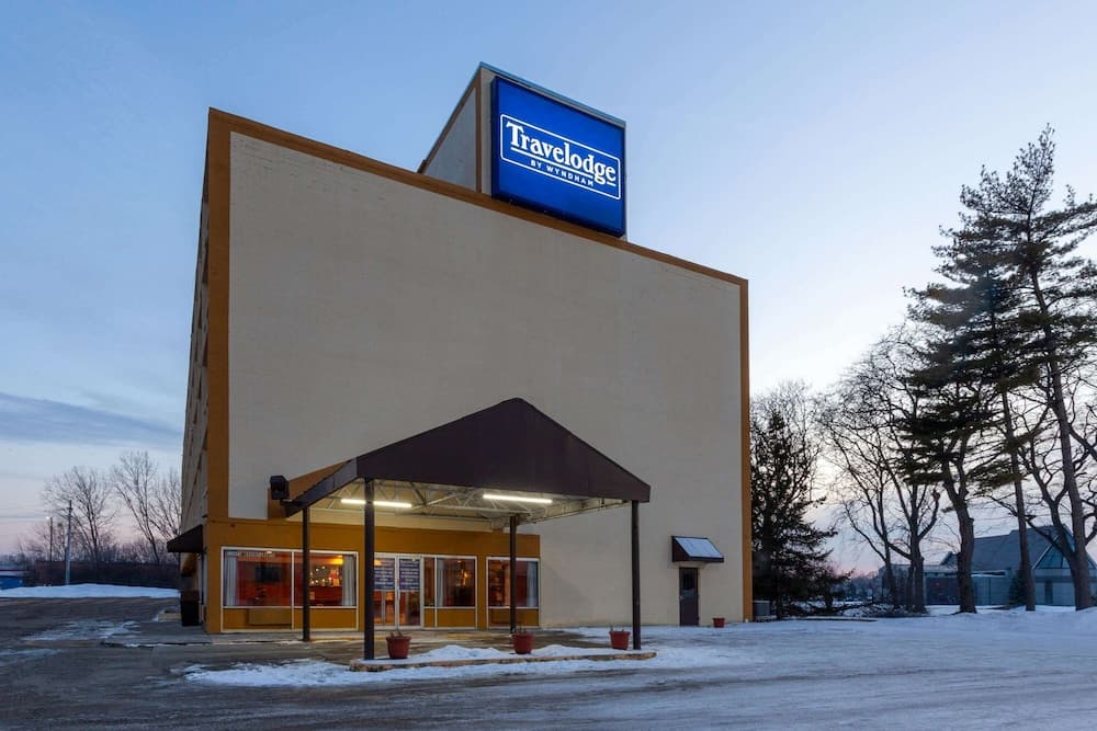 Travelodge by Wyndham Cleveland Airport featured exterior or lobby in Brook Park, OH — similar hotel