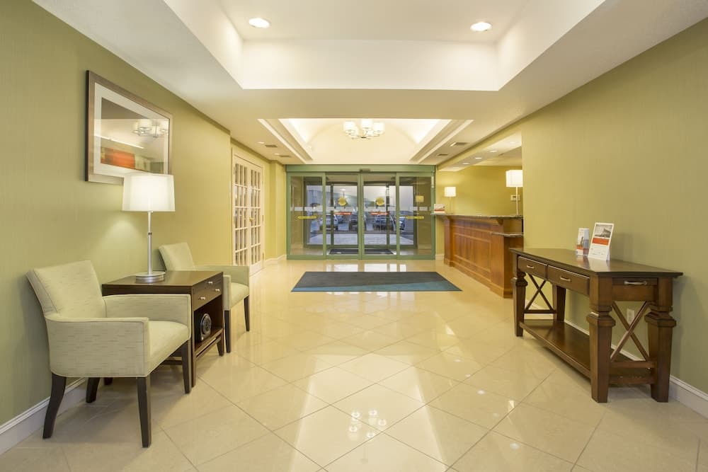 Kalamazoo Hotel and Suites gallery photo in Kalamazoo, MI — image 39