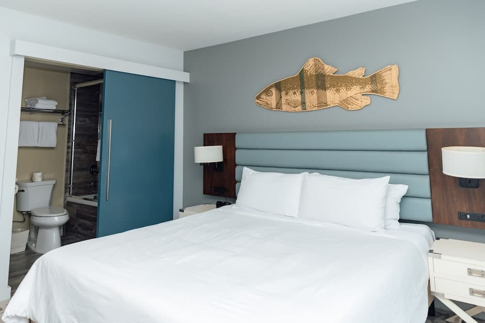 Lakehouse Resort gallery photo in San Marcos, CA — image 37