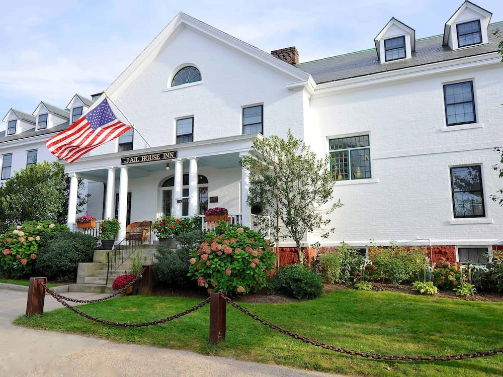 Jailhouse Inn featured exterior or lobby in Newport, RI — similar hotel