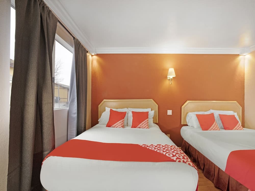 Hotel Avenida Victorville I 15 gallery photo in Victorville, CA — image 10