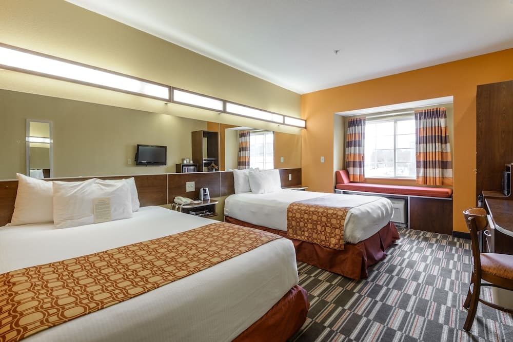 Microtel Inn & Suites by Wyndham Greenville/University Medic gallery photo in Greenville, NC — image 31