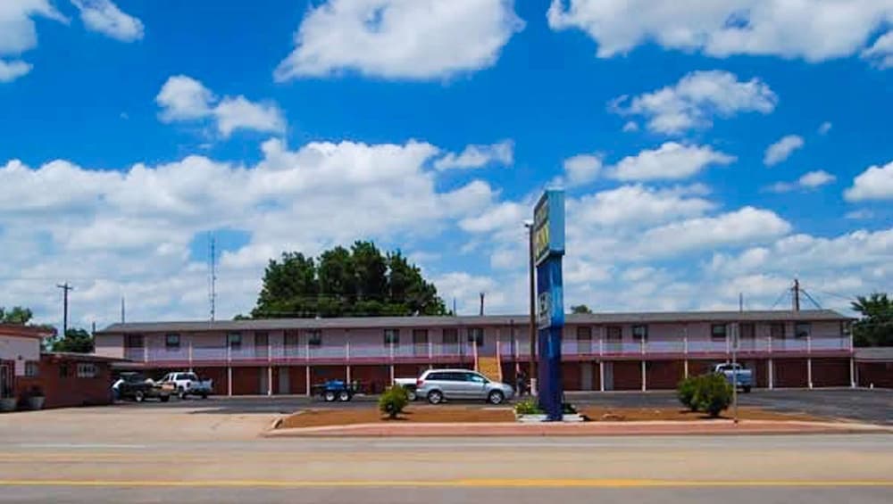 American Inn And Suites Childress — hotel in Childress, Texas