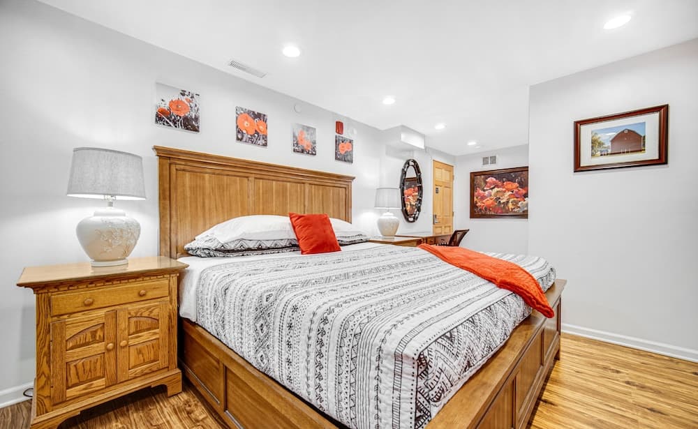 HARMONY INN gallery photo in Huntley, IL — image 33