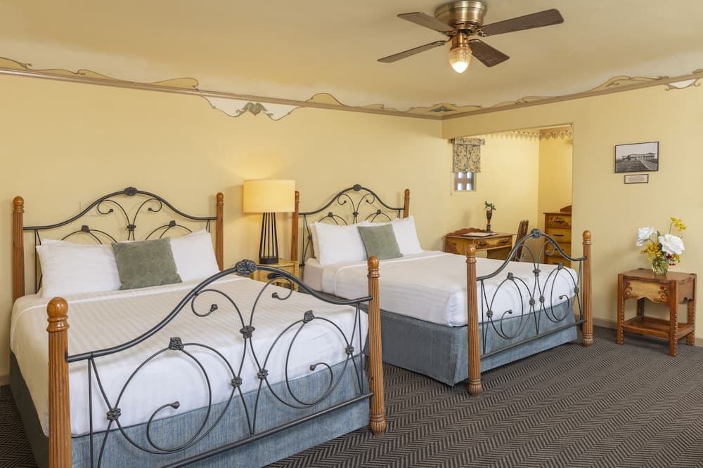 The Pierpont Inn gallery photo in Ventura, CA — image 11
