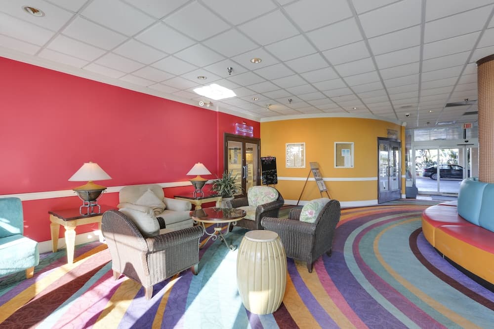Dolphin Beach Resort property views in St. Pete Beach, FL — gallery photo 3