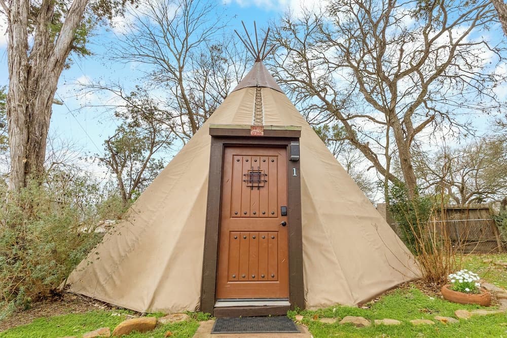 Tipis on the Guadalupe interior in New Braunfels, TX — gallery photo 2