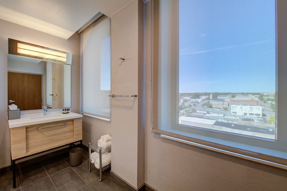 Threefoot Hotel, Meridian, a Tribute Portfolio Hotel property views in Meridian, MS — gallery photo 3