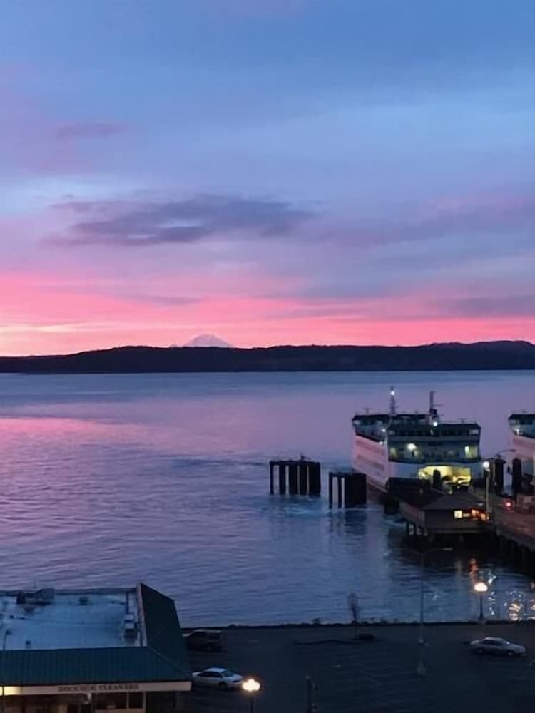 Palace Hotel Port Townsend gallery photo in Port Townsend, WA — image 6