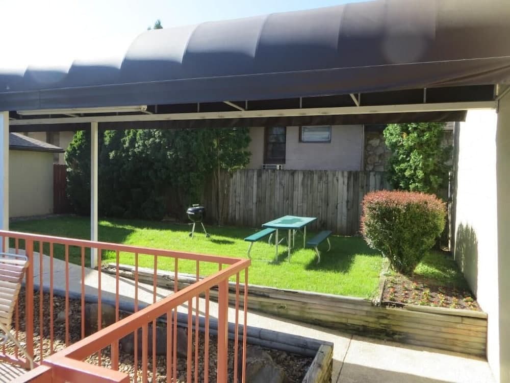 Mountain House Inn property views in Gatlinburg, TN — gallery photo 3