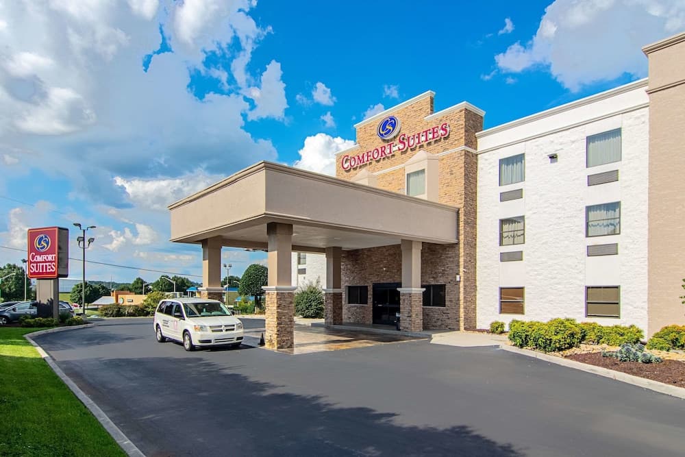 Comfort Suites Knoxville Airport — hotel in Alcoa, Tennessee
